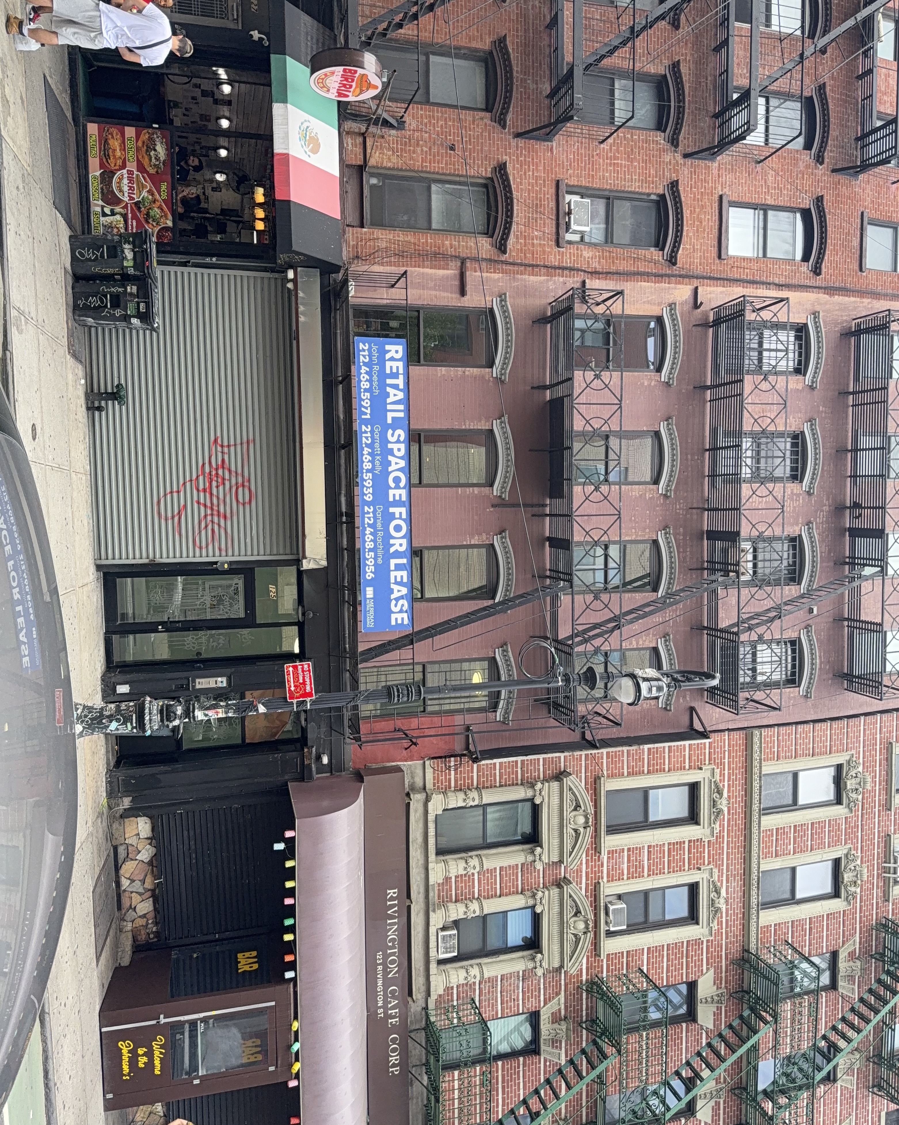 Exterior angle of 125 Rivington